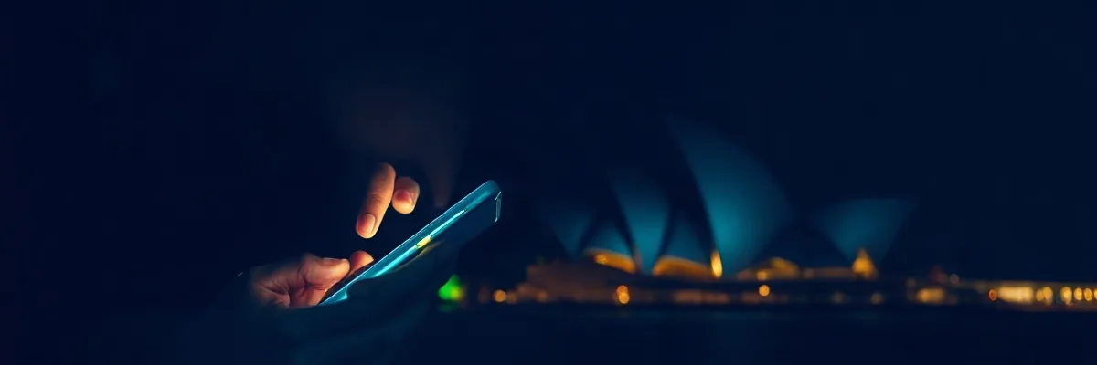 How Australian operators ship their mobile builds for players in Australia